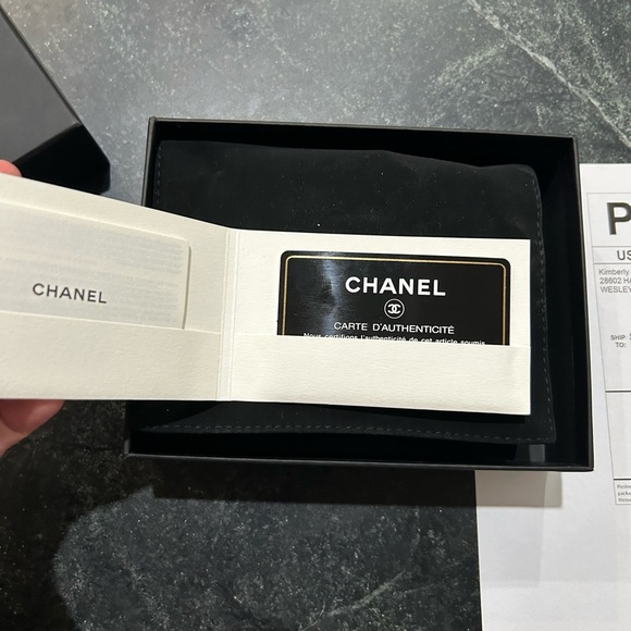 ❤️Sold Chanel Case❤️ - Picture 4 of 5